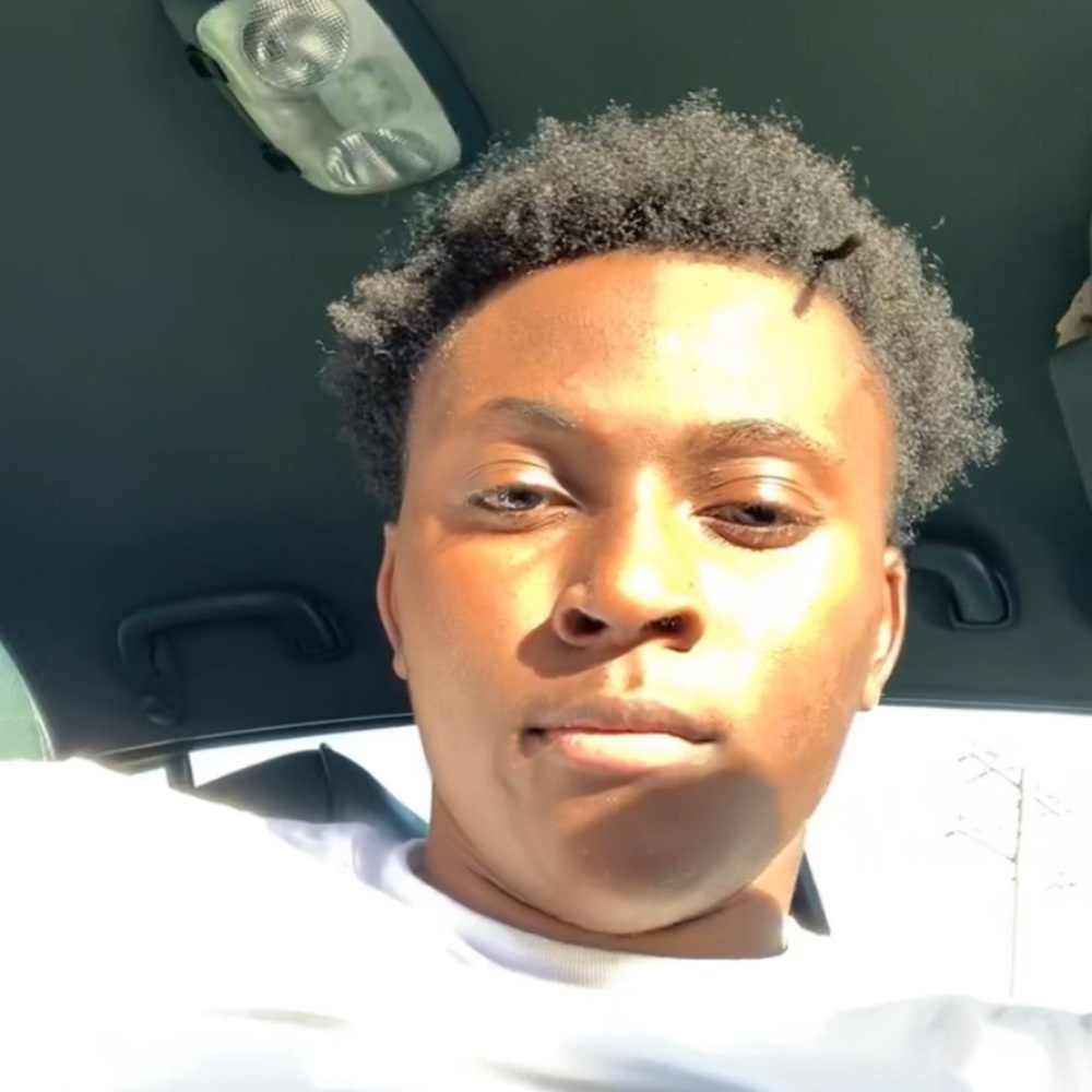 Meet your Posher, Ralon